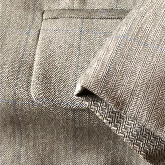 Suit. EUC. - Picture 7 of 7